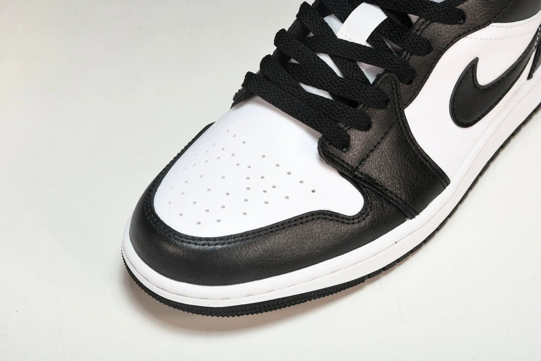 Air Jordan Panda
