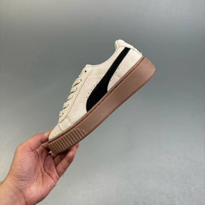 P. Suede Bege