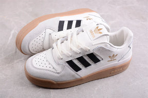 Forum 84 Low