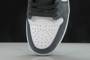 Air Jordan Low