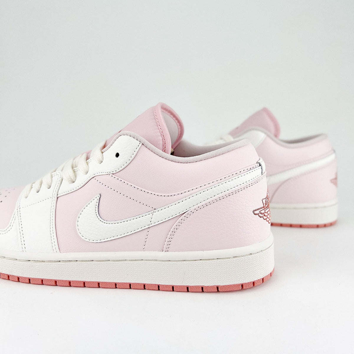 Air Jordan Low