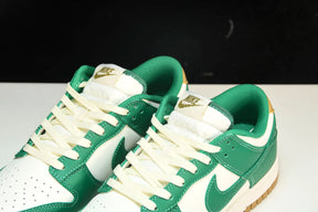 Dunk Green and Gold