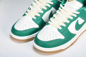 Dunk Green and Gold