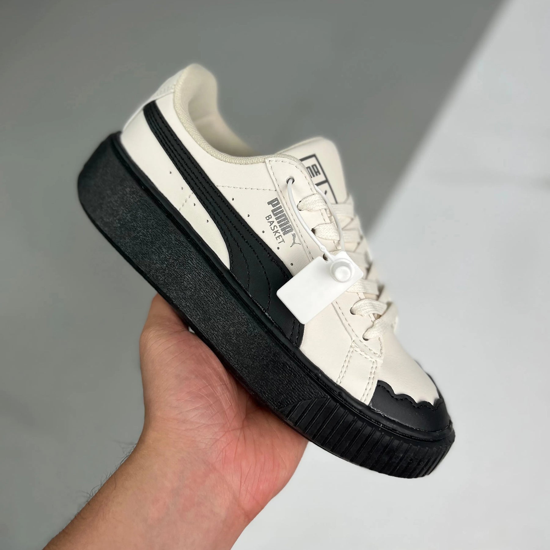 P. Basket Platform Animal