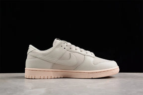 Dunk Low Light Orewood Brown