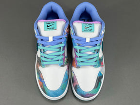 SB Dunk Low