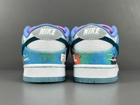 SB Dunk Low