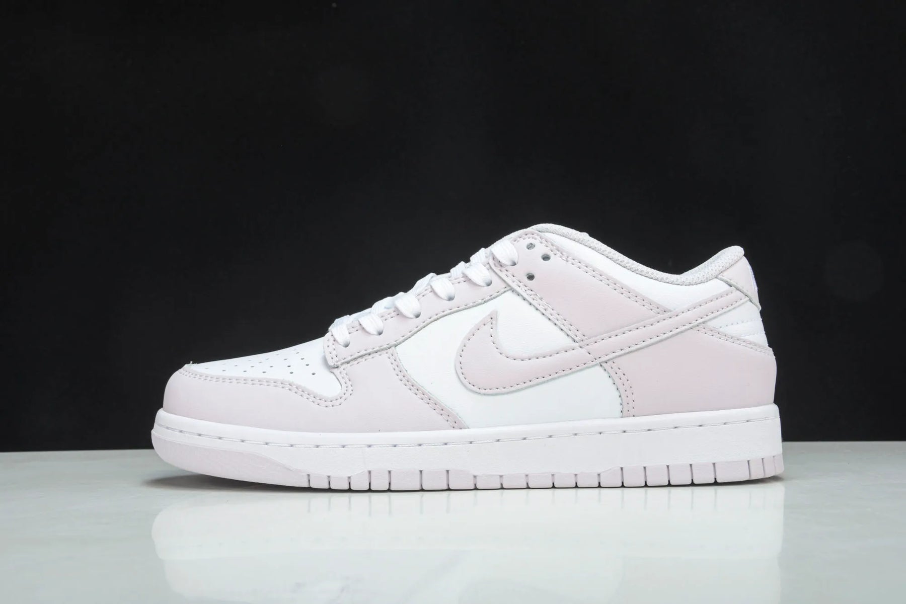 Dunk Low Light Violet