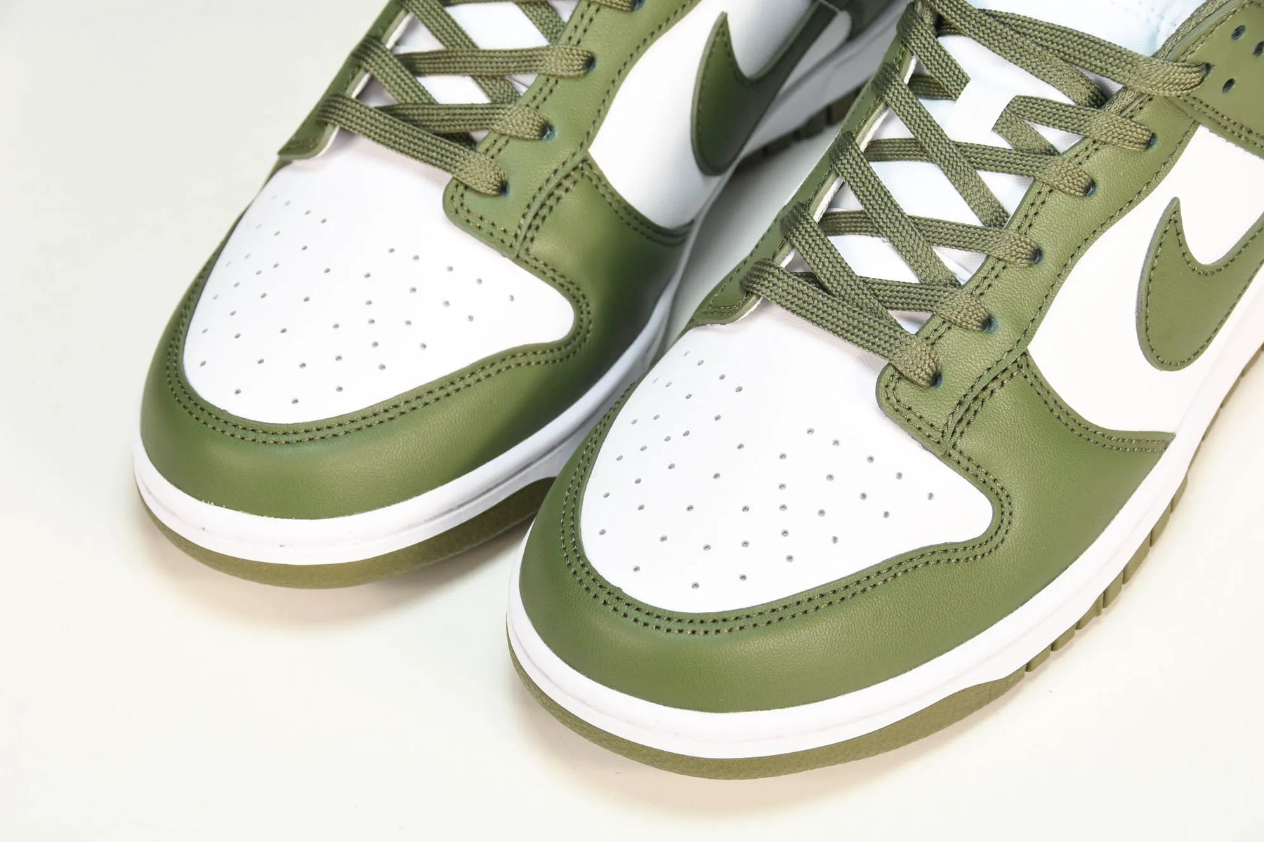 Dunk Low Oliva