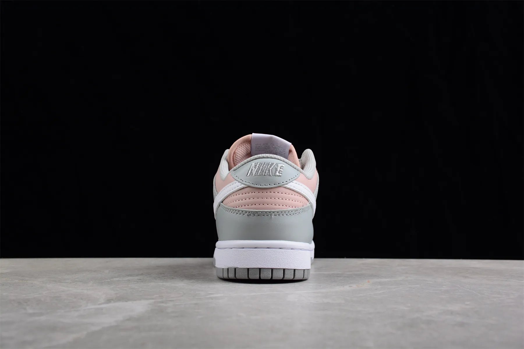 Dunk Low Pink Oxford